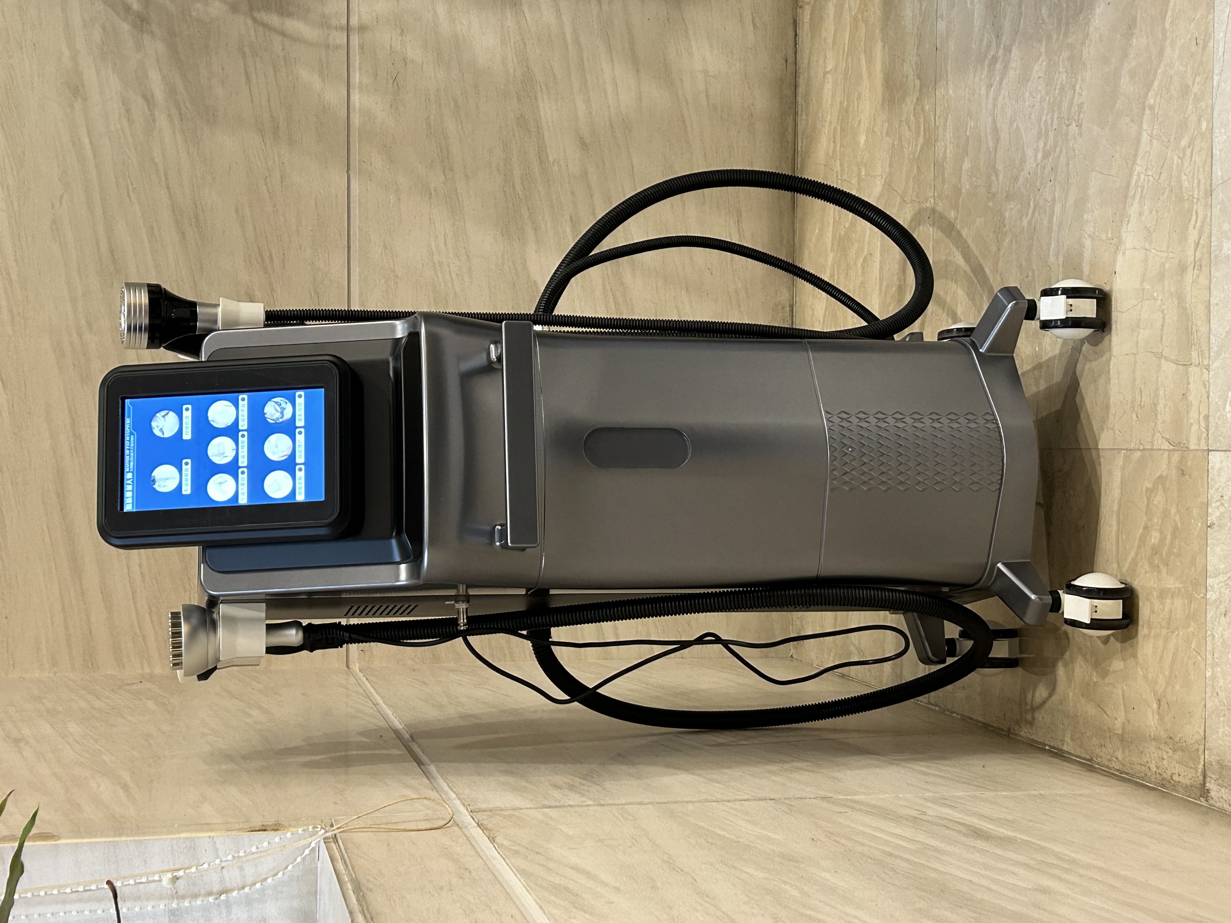 Intelligent Lipolysis Machine thumbnail 5